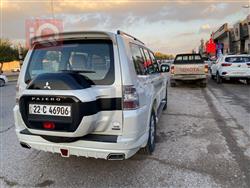 ميتسوبيشي باجيرو